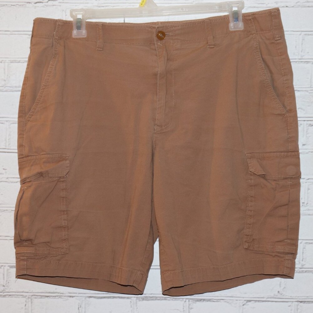 🤎 APT.9 Premier Flex Cargo Shorts · Size 40 Comfortable & durable